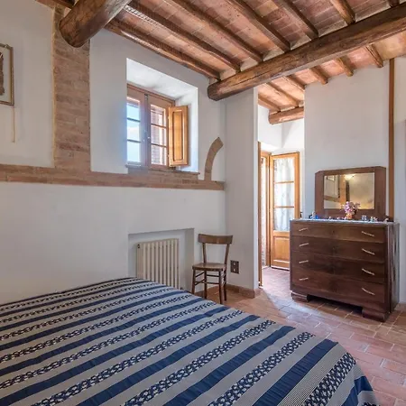 Le Crete Vacanze Rosa Feriegård Siena
