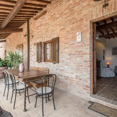 Le Crete Vacanze Rosa Siena
