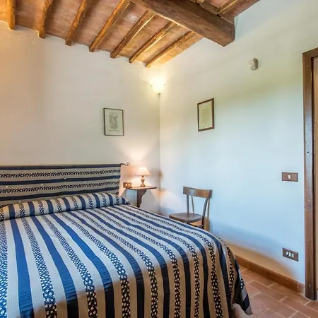 Le Crete Vacanze Rosa Фермерський будинок *